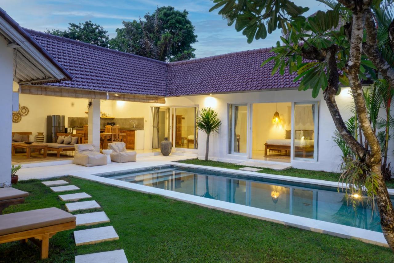 Villa Pagu Seminyak Exterior foto